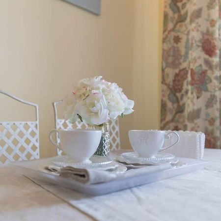La Casa Di Pepe Apartment Pietra Ligure Ngoại thất bức ảnh